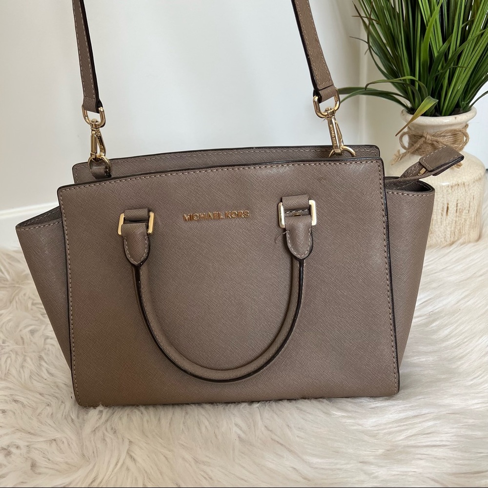 Michael Kors Selma Saffiano Leather Satchel in taupe - Picture 2 of 15